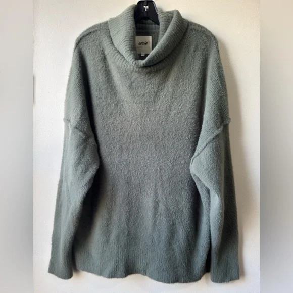 Aerie Turtleneck Sweatshirt - Picture 1 of 9